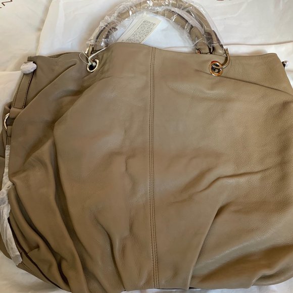 Leather Bag - Picture 2 of 12